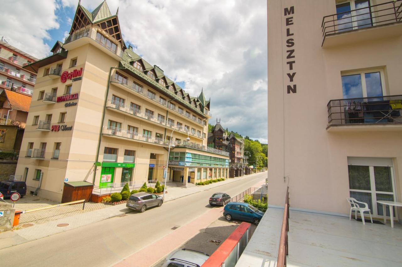 Krynica Apartamenty 100M Duzy Apartament, Salon + 3 Sypialnie Przy Deptaku Kültér fotó